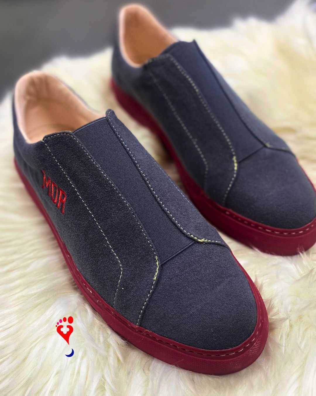 Classic Elastic Sneakers - Image 3